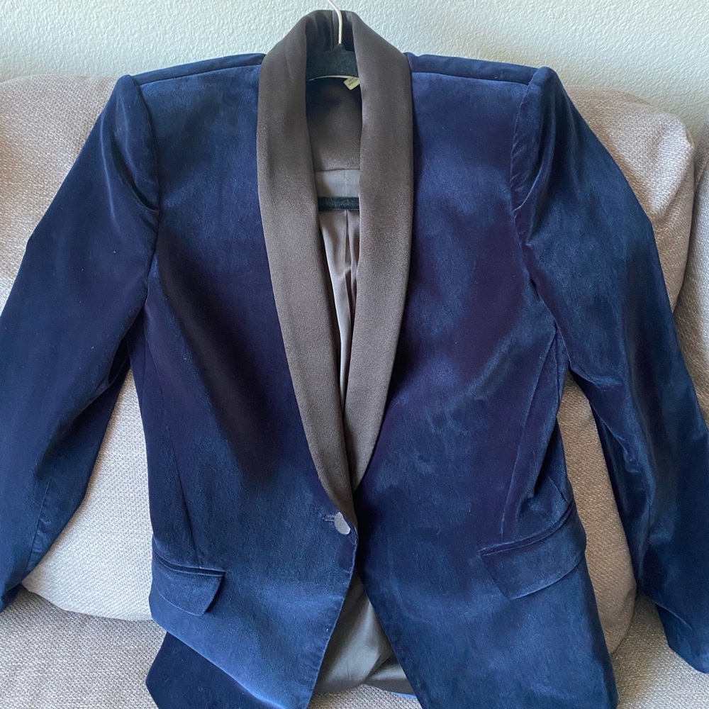 Alice + Olivia blazer